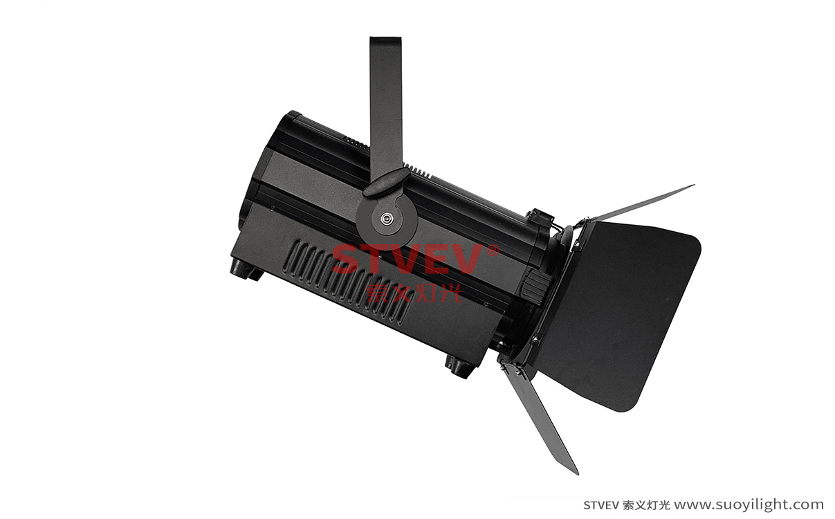安徽150W,200W LED變焦聚光燈