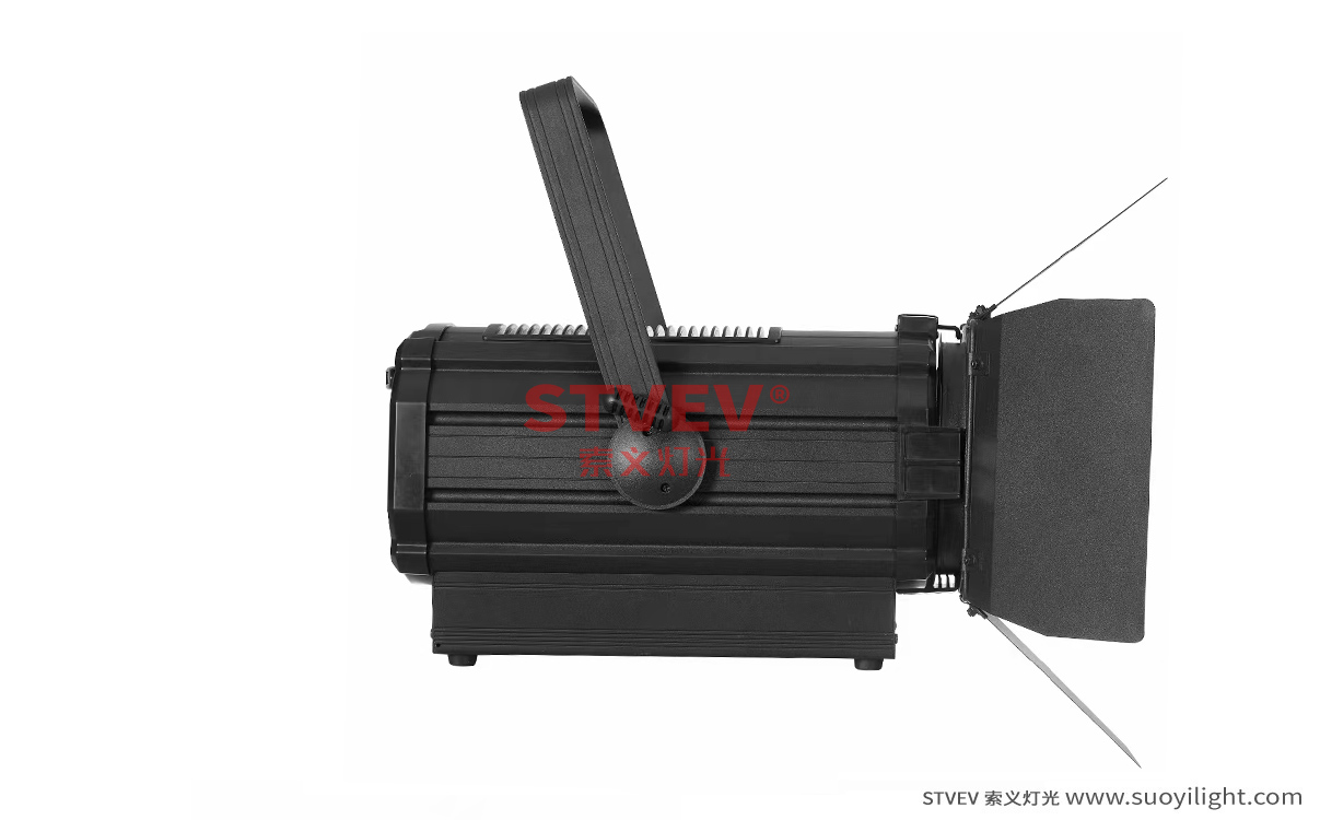 安徽300W專業(yè)級(jí)聚光燈